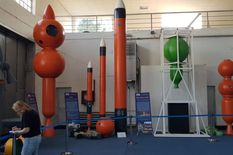PHOTO-2019-07-19-11-43-18 Constructim SA Sponsorizare Arca Space România: Expoziția de la Muzeul Național al Aviației